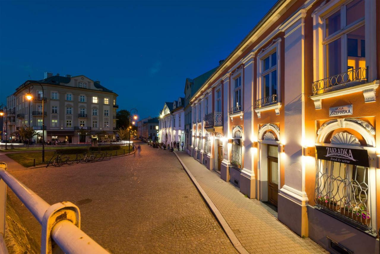 Far From Apartment Krakau
