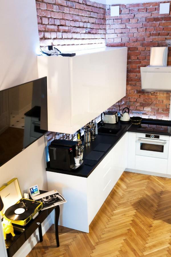 Apartment Far From Krakau